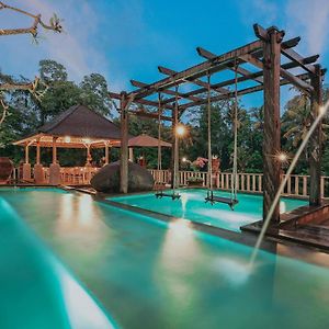 Kawi Resort